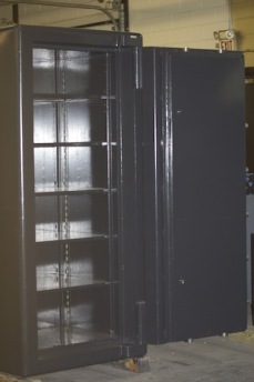 Used Tann Bankers Cash 6325 TRTL30X6 Equivalent High Security Safe Used Tann Bankers Cash 6325 TRTL30X6 Equivalent High Security Safe